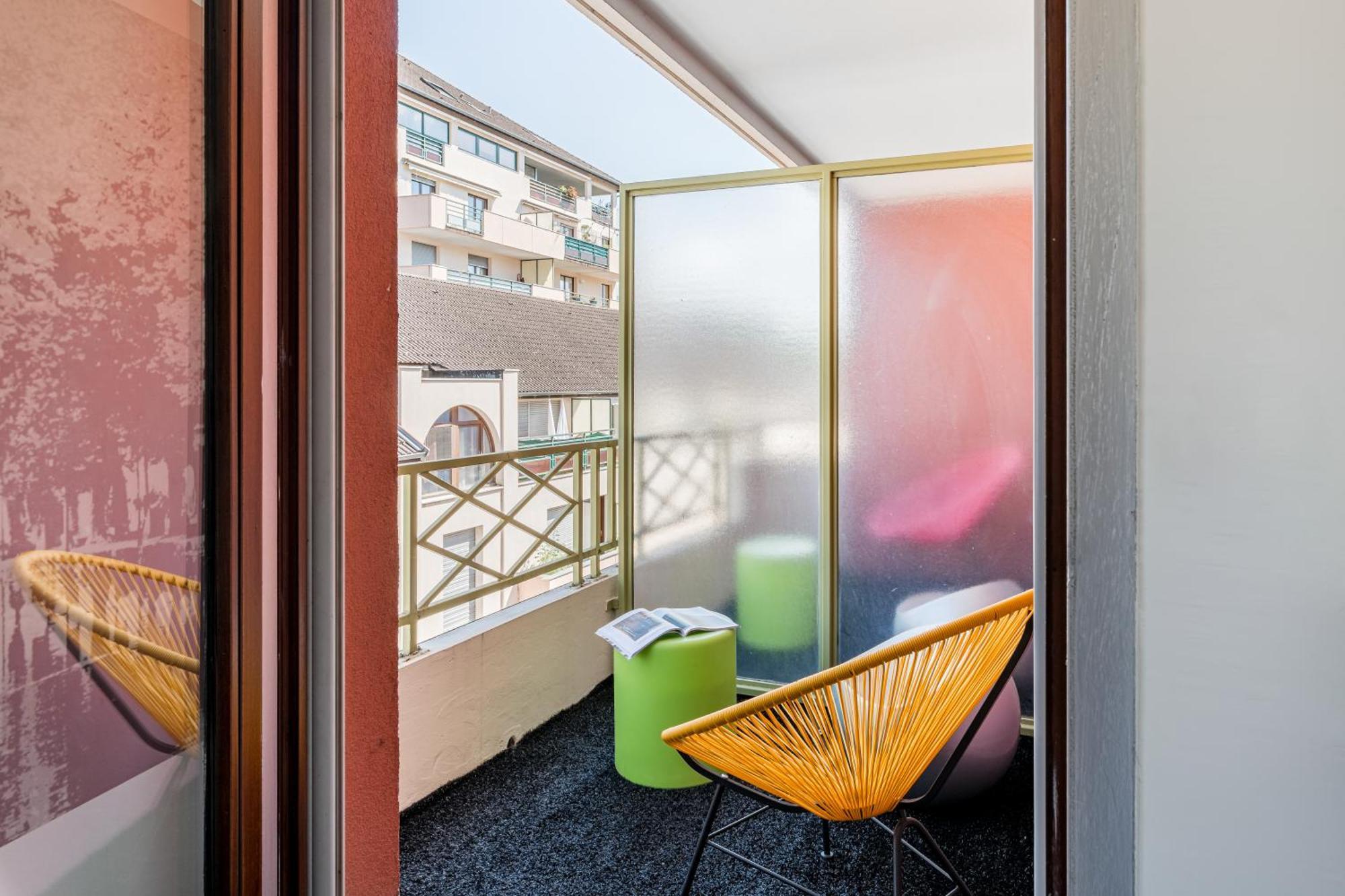 Готель Ibis Styles Annecy Centre Gare Екстер'єр фото