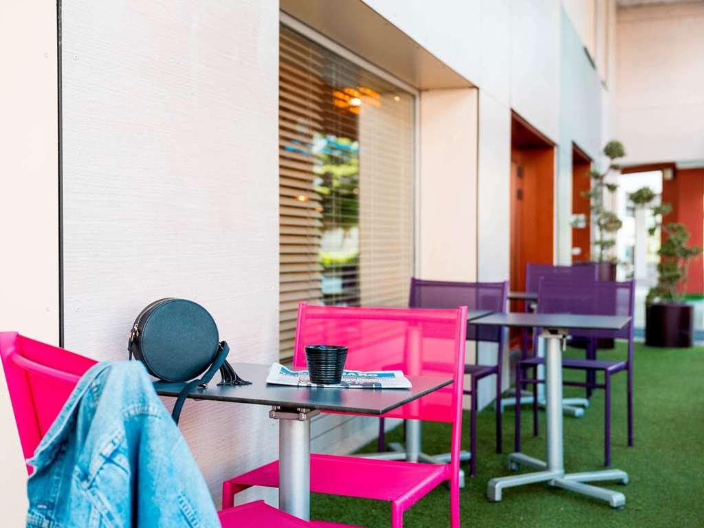 Готель Ibis Styles Annecy Centre Gare Зручності фото